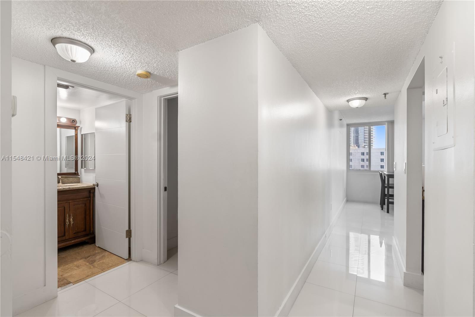 850 N Miami Ave # 1603, Miami FL 33136 photo 5