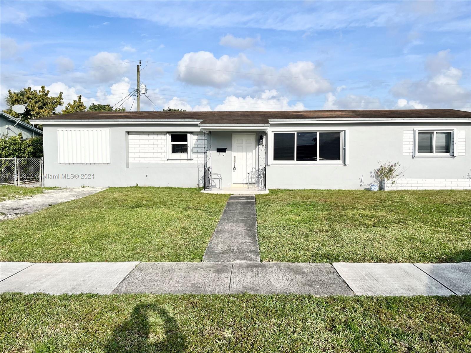 1365 W 4th Ln, Hialeah FL 33010 photo 2