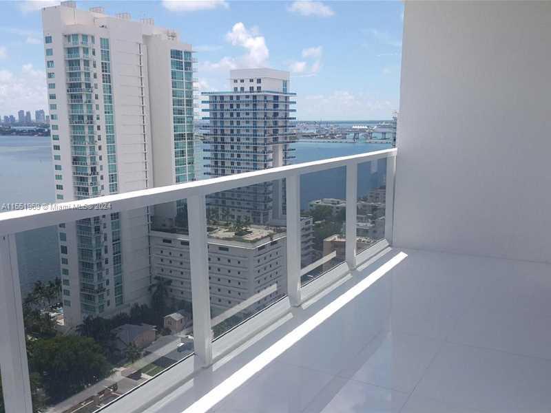 600 NE 27 ST # 2304, Miami FL 33137 photo 2