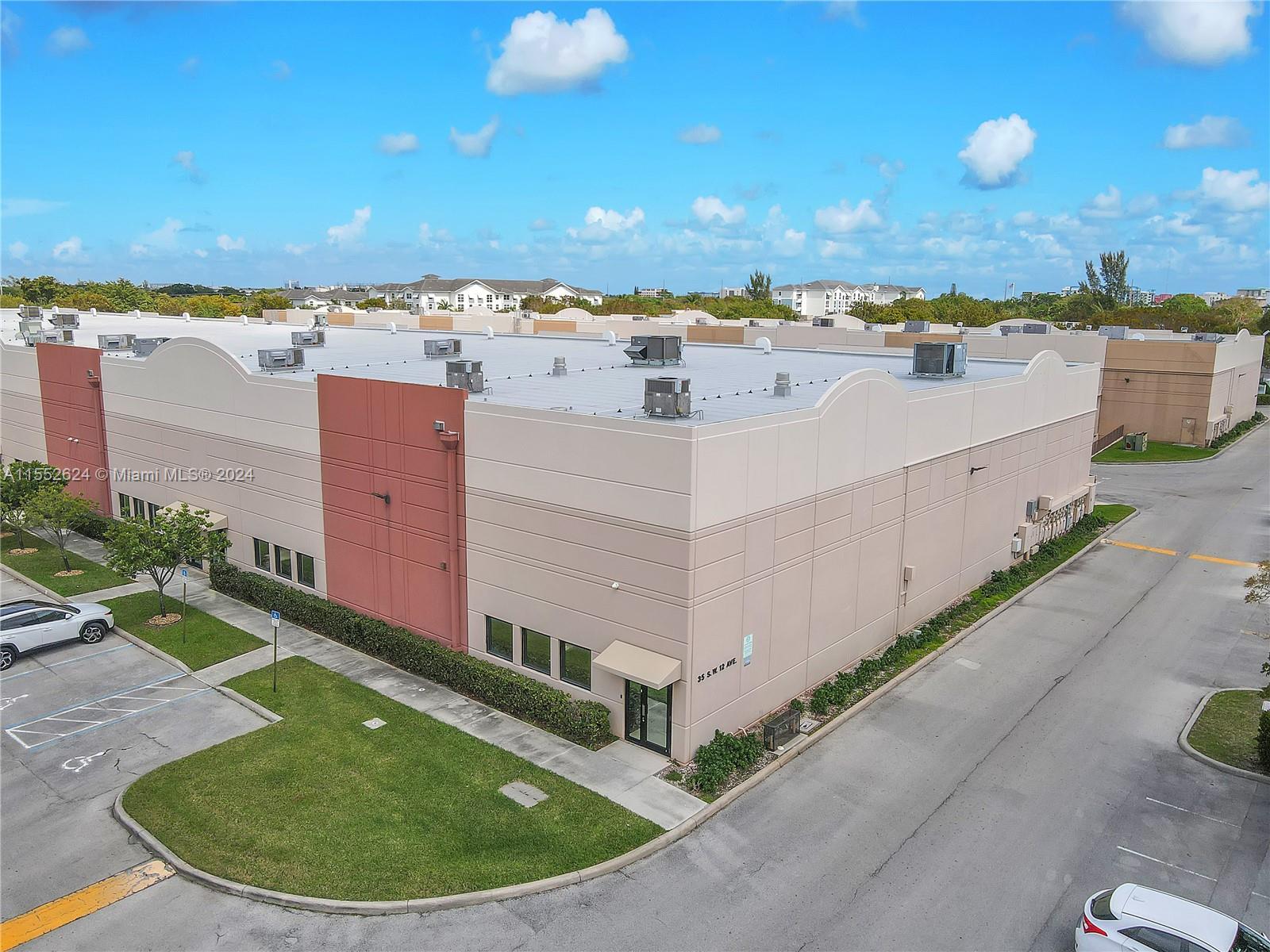35 SW 12th Ave # 3, Dania Beach FL 33004