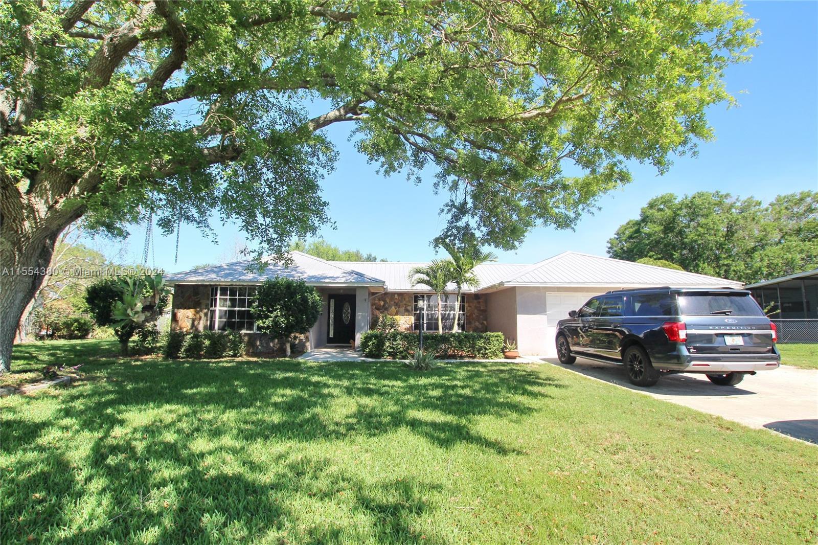 400 SW 85th Avenue, Okeechobee FL 34974