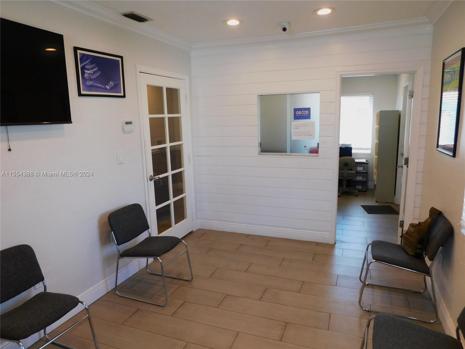 4540 NW 7th St, Miami FL 33126 photo 3