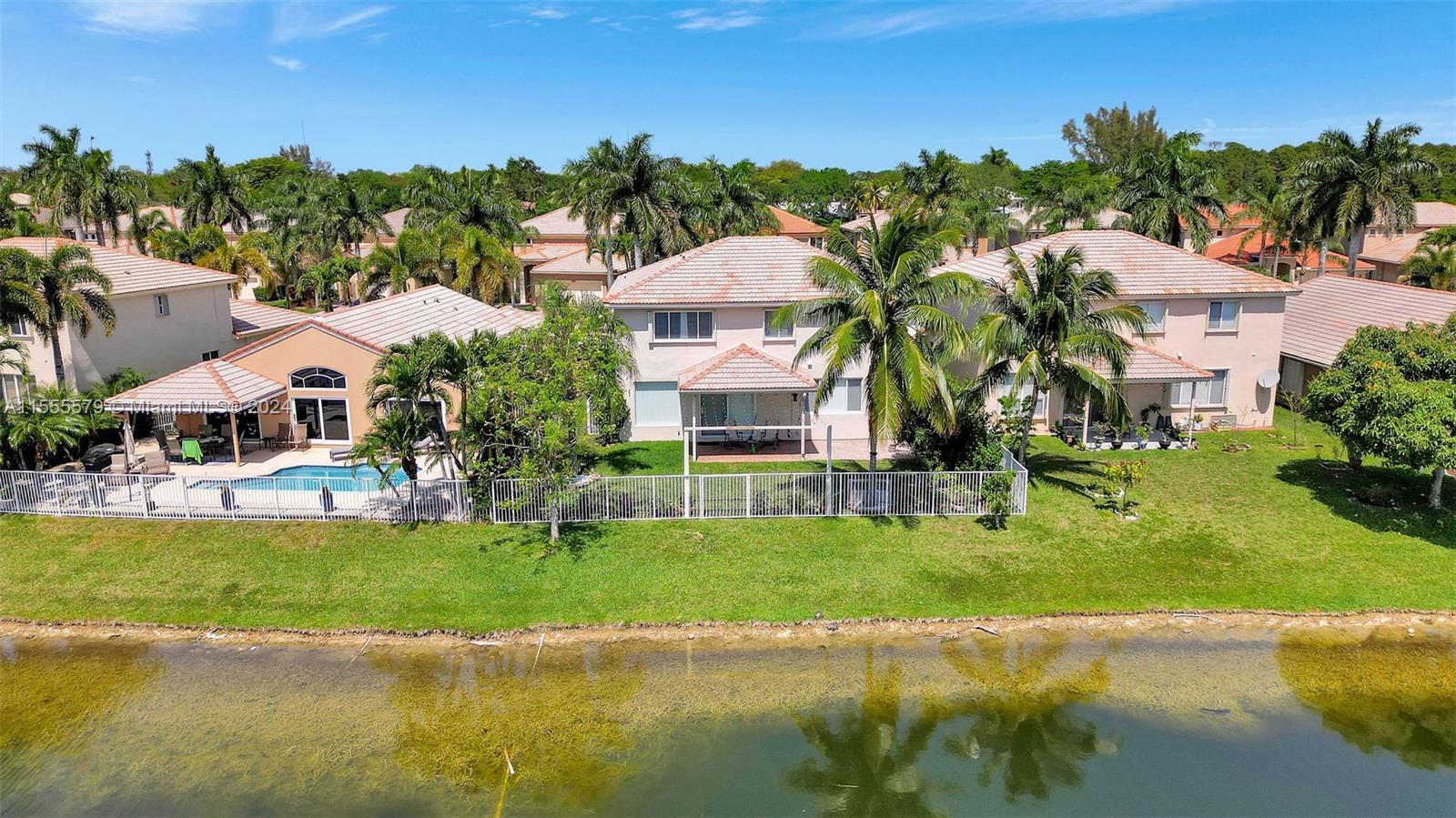 4450 Banyan Trails # 0, Coconut Creek FL 33073 photo 3