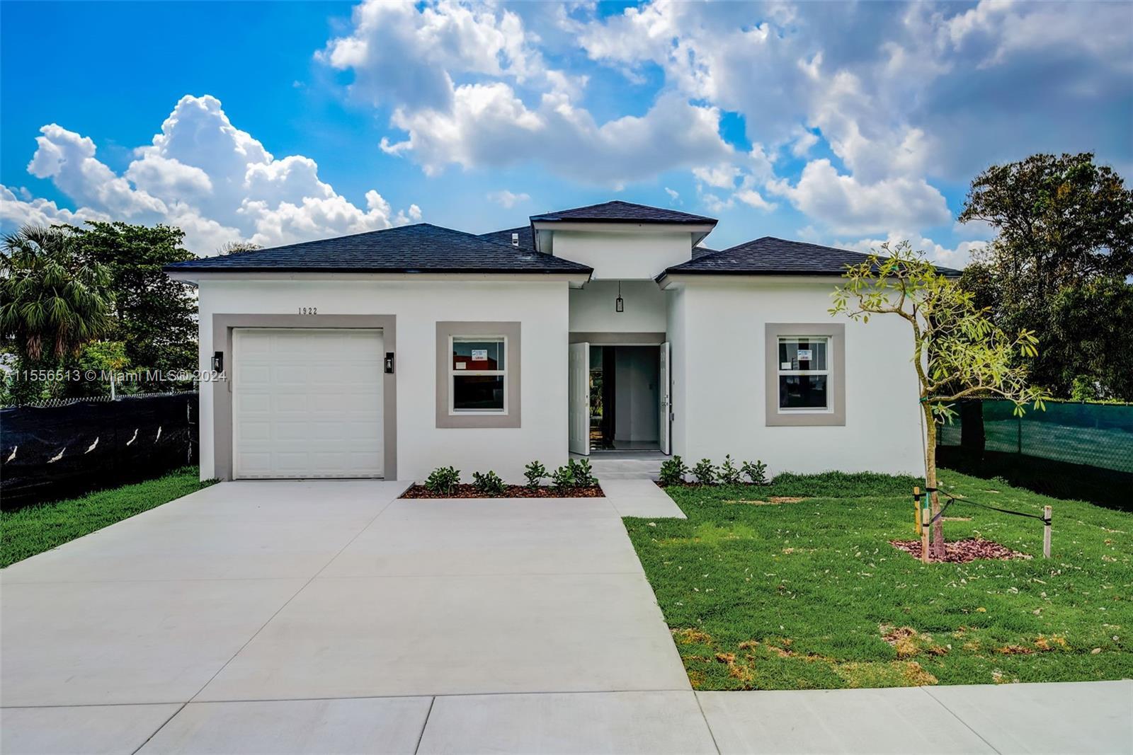 1922 NW 9th St, Pompano Beach FL 33069 photo 2