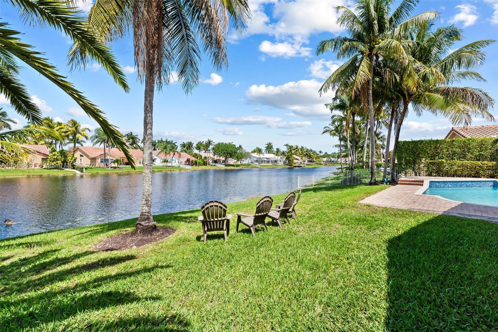 10901 NW 6th St, Plantation FL 33324 photo 3