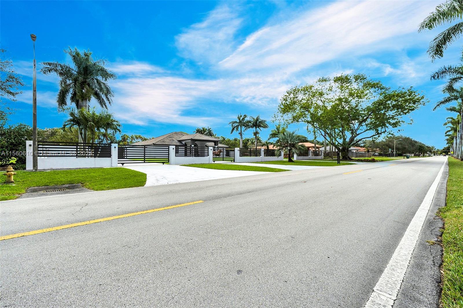 12950 NW 6th St, Miami FL 33182 photo 3