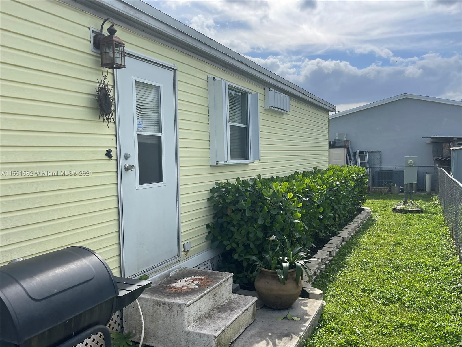 19800 SW 180th Ave Unit 130, Miami FL 33187 photo 4