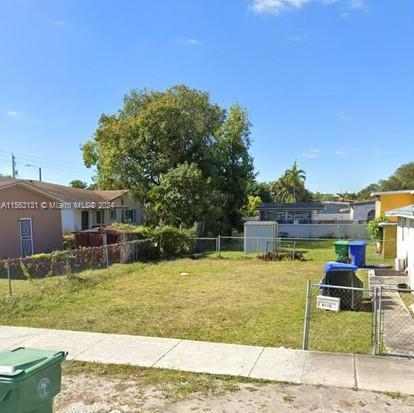 4110 NW 15th Ave, Miami FL 33142 photo 2