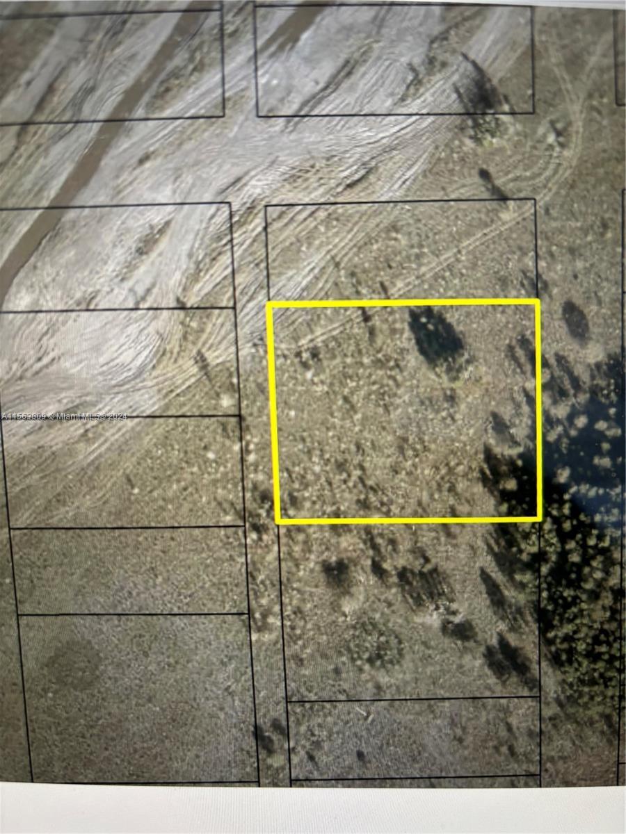 36 SW 160, Miami FL 33185