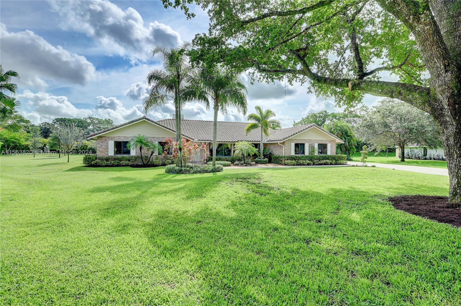 7120 Hialeah Ln # 7120, Parkland FL 33067 photo 4