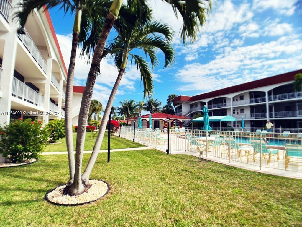 580 Egret Dr # 302, Hallandale Beach FL 33009 photo 5