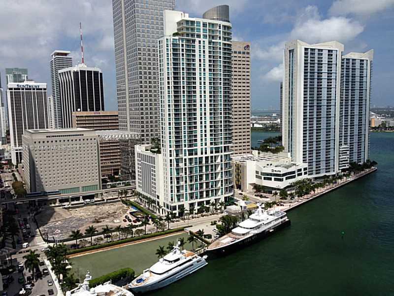 475 BRICKELL AV # 2415, Miami FL 33131
