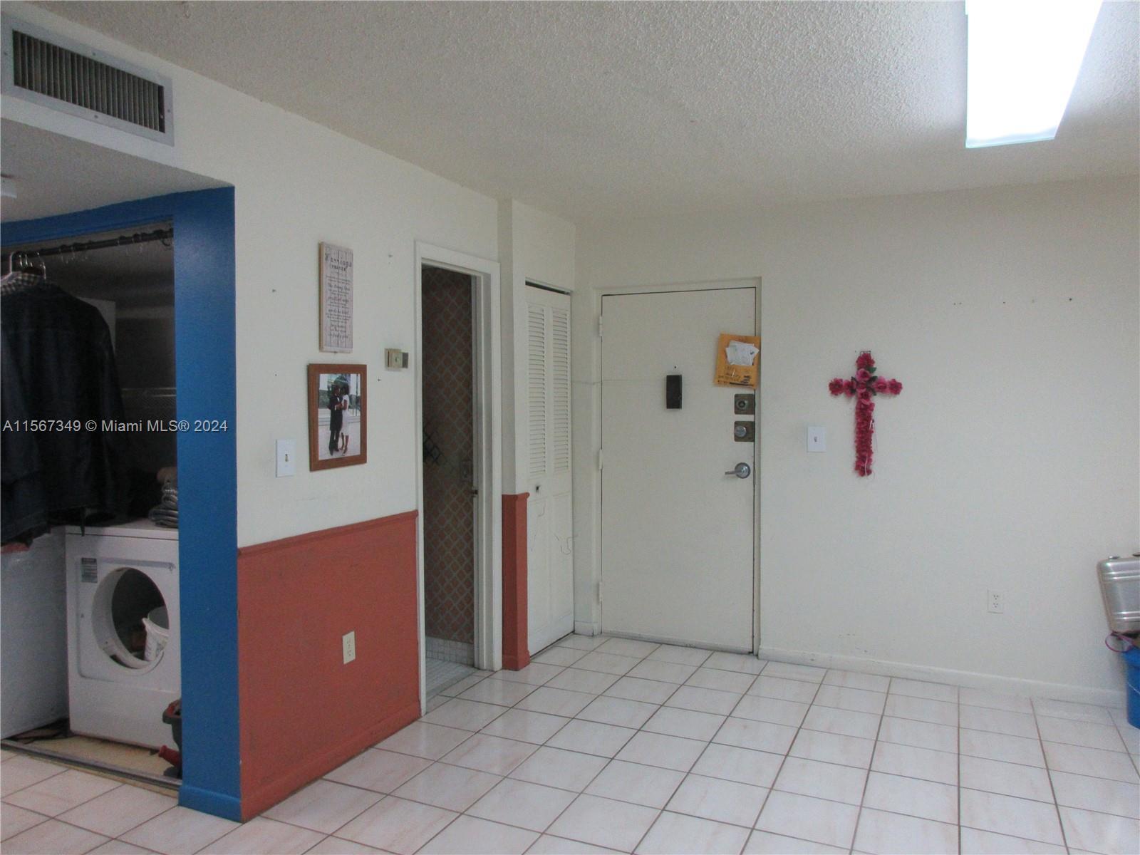 9411 SW 4th St # 408, Miami FL 33174 photo 5
