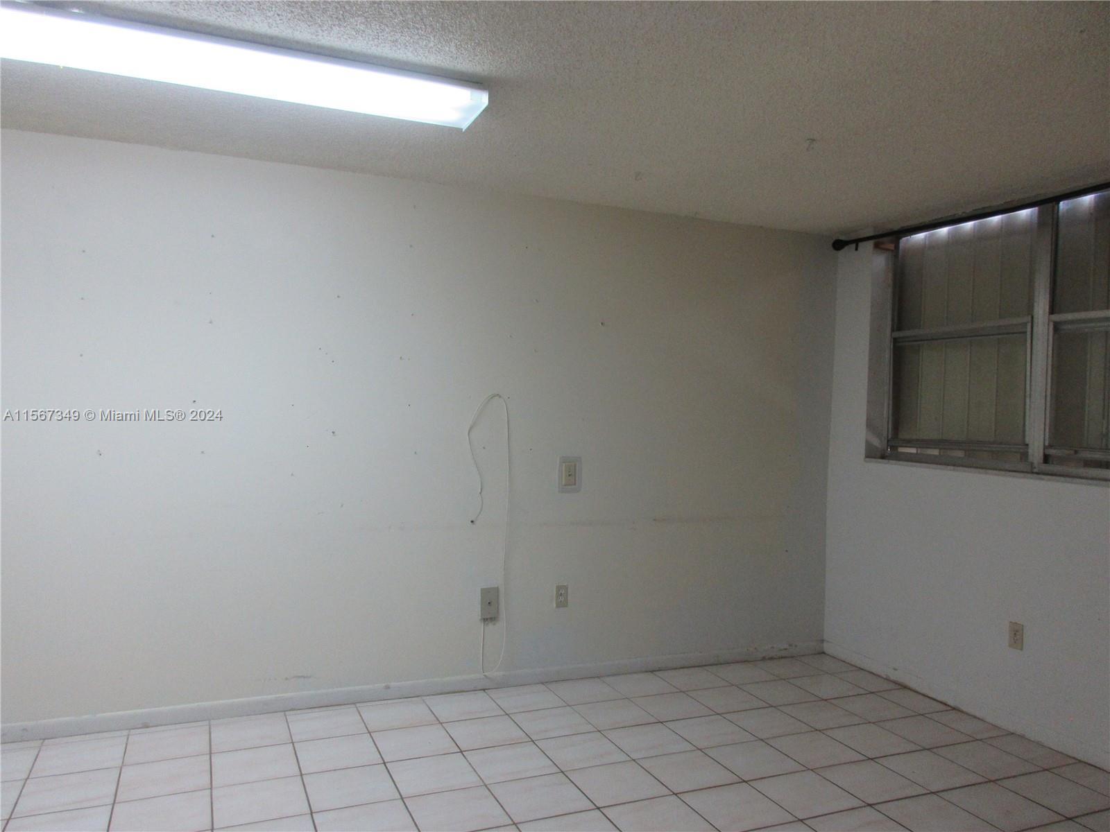 9411 SW 4th St # 408, Miami FL 33174 photo 4