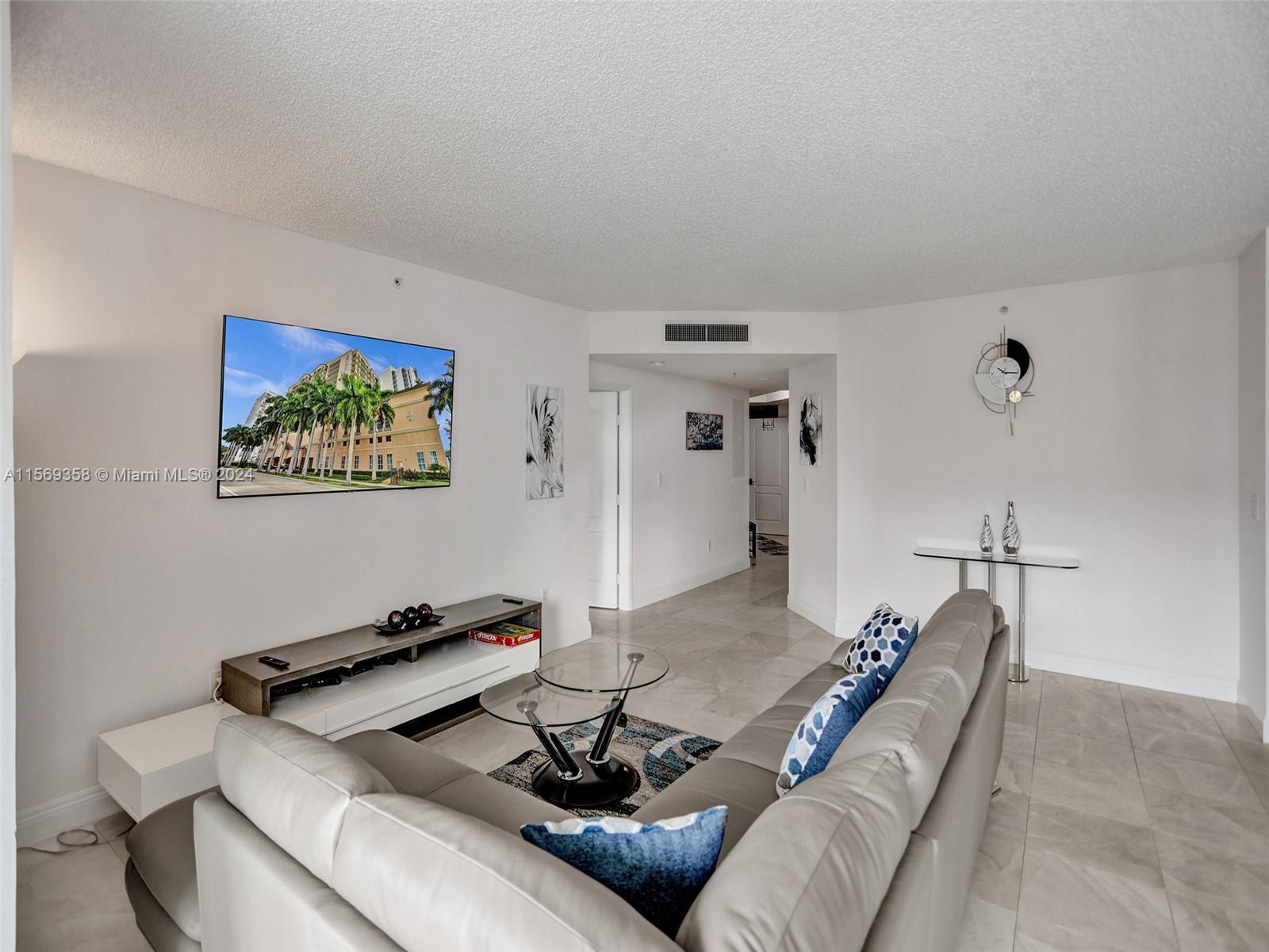 17555 Atlantic Blvd # 1101, Sunny Isles Beach FL 33160 photo 5