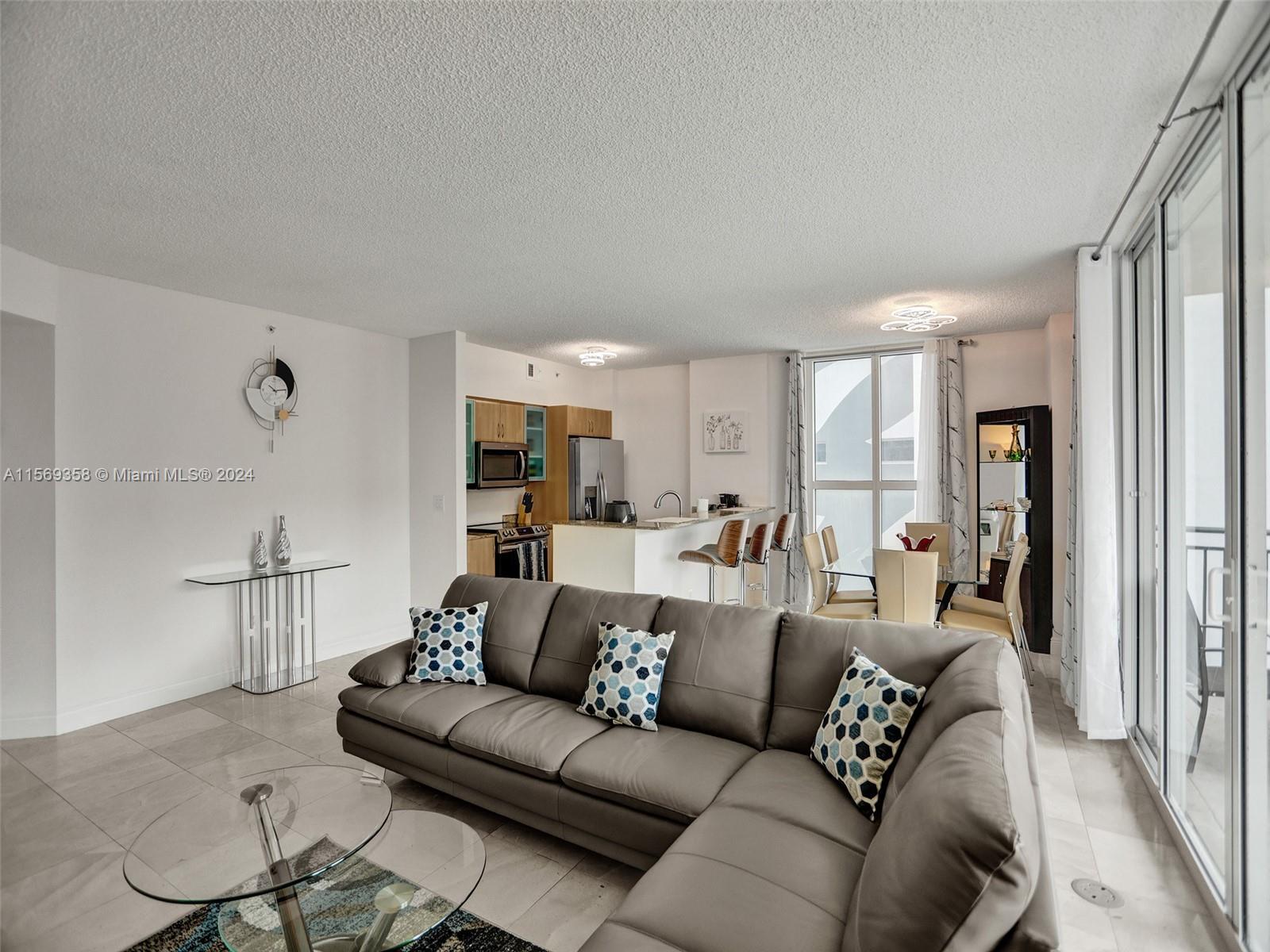 17555 Atlantic Blvd # 1101, Sunny Isles Beach FL 33160 photo 4