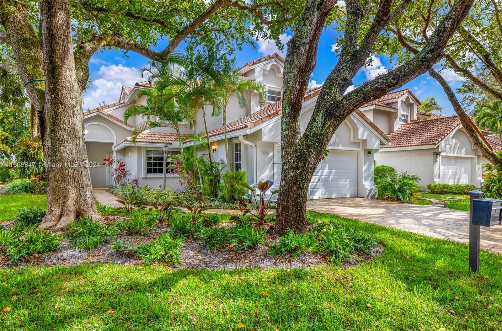 506 Misty Oaks Dr, Pompano Beach FL 33069 photo 2