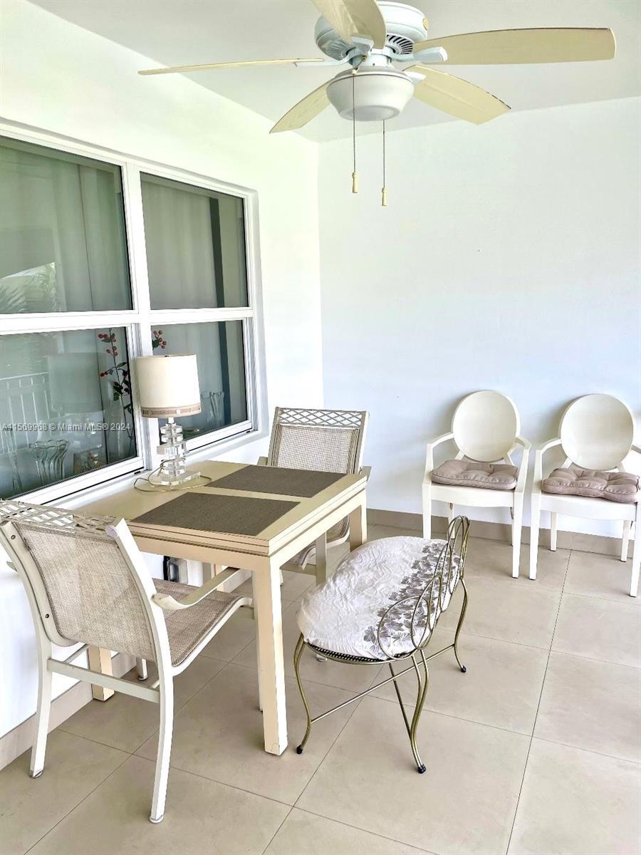 580 Egret Dr # 308, Hallandale Beach FL 33009 photo 4