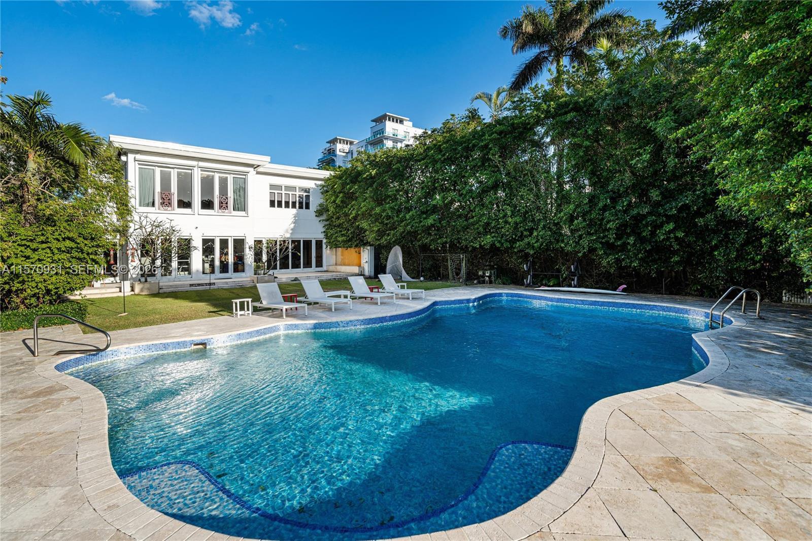 6320 Allison Rd, Miami Beach FL 33141 photo 2