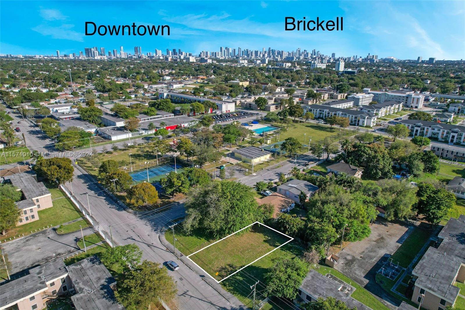 2480 NW 50th St, Miami FL 33142