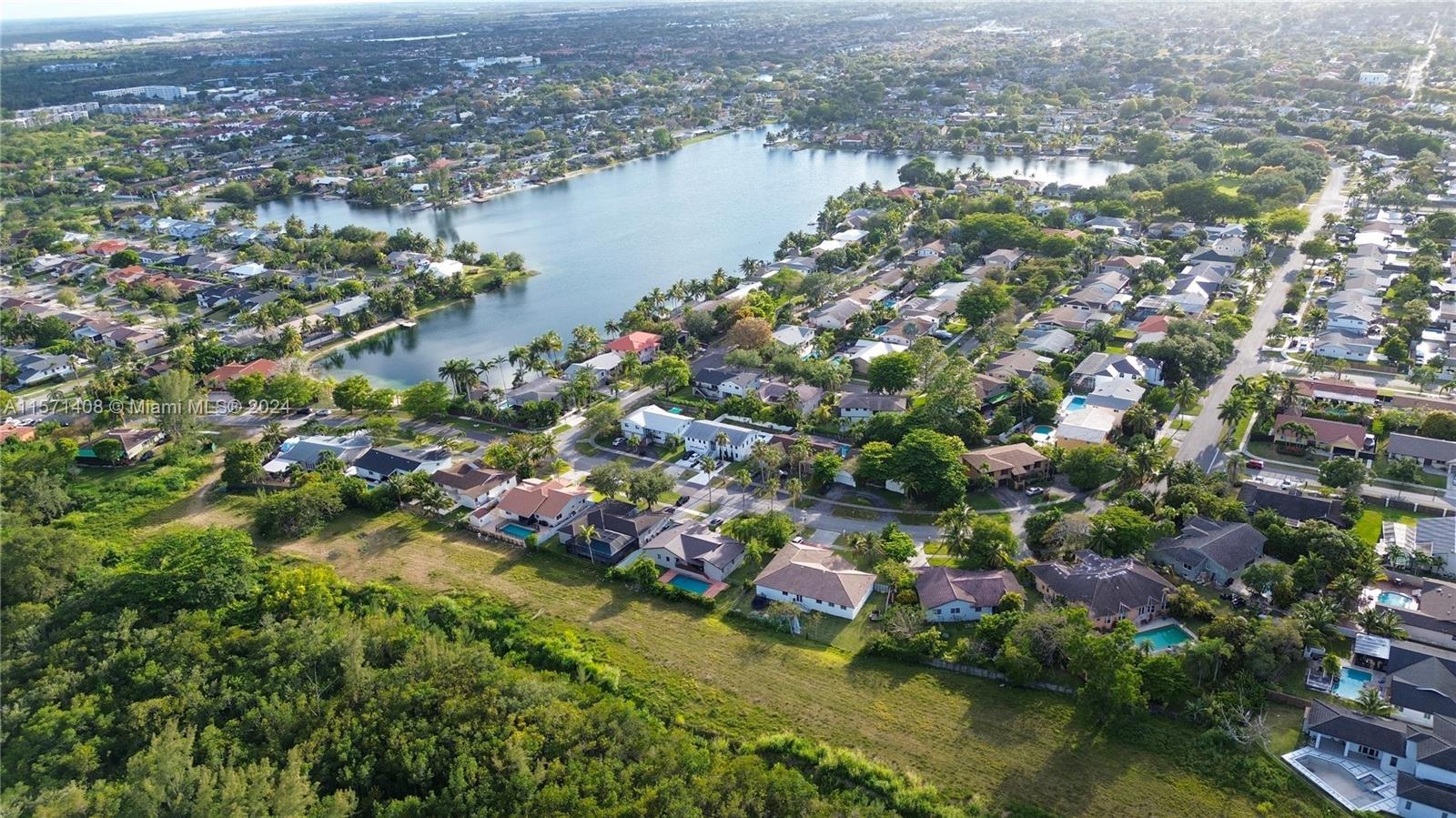 19900 SW 78th Ct, Cutler Bay FL 33189