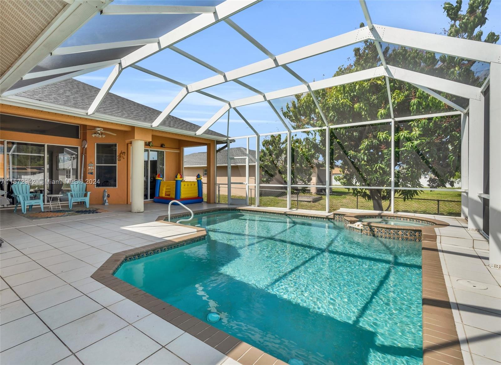 901 NE 17th Street, Cape Coral FL 33909 photo 2