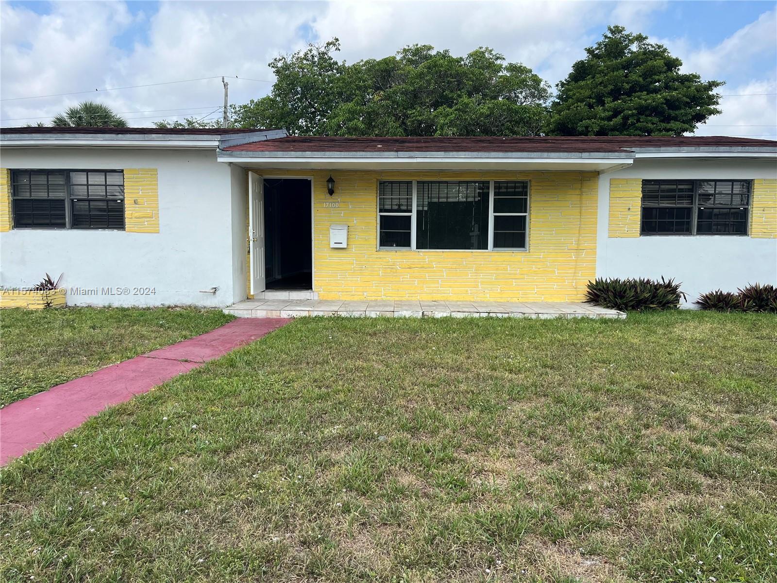 17100 NW 9th Pl, Miami Gardens FL 33169 photo 2