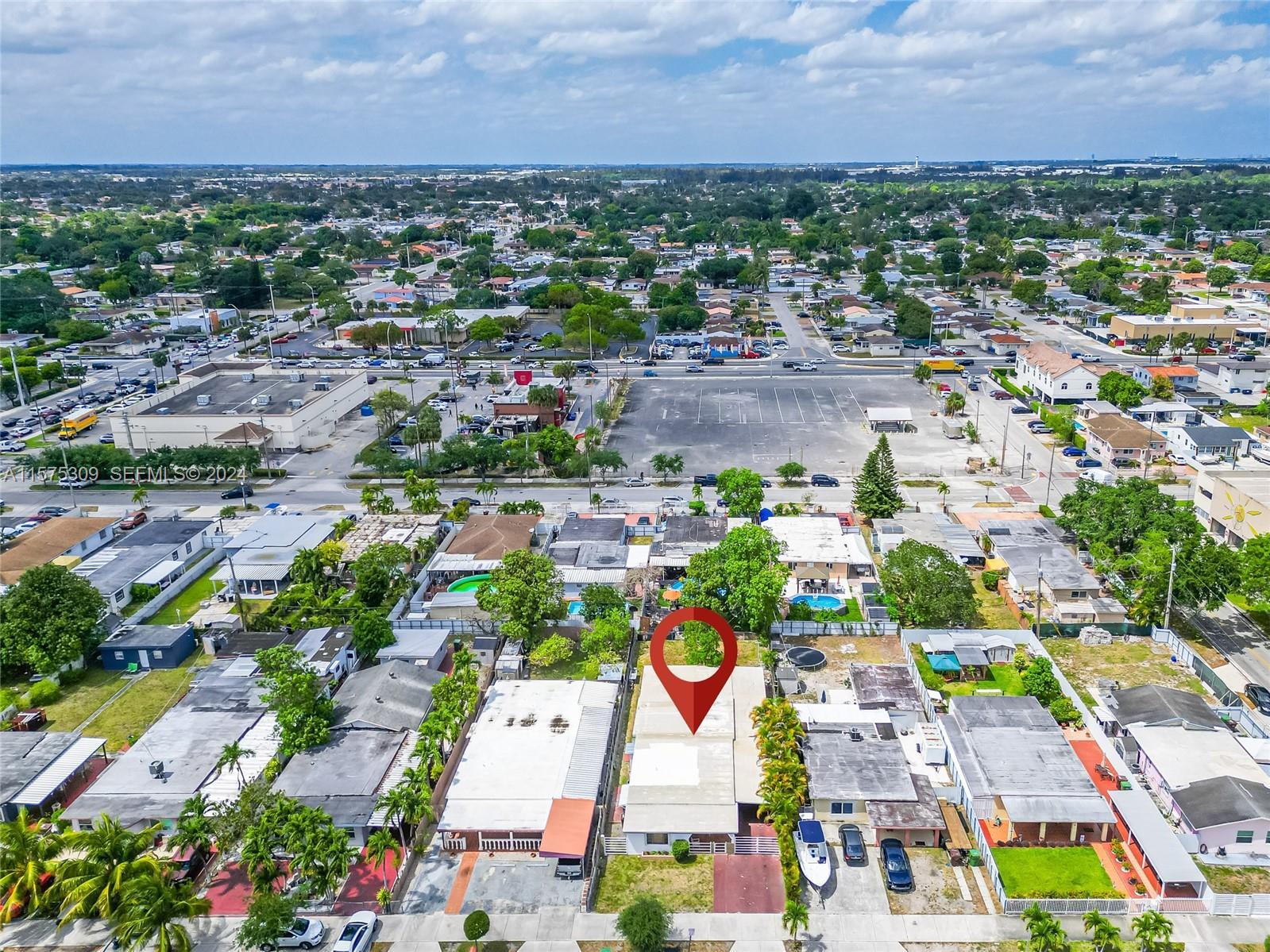73 E 47th St, Hialeah FL 33013