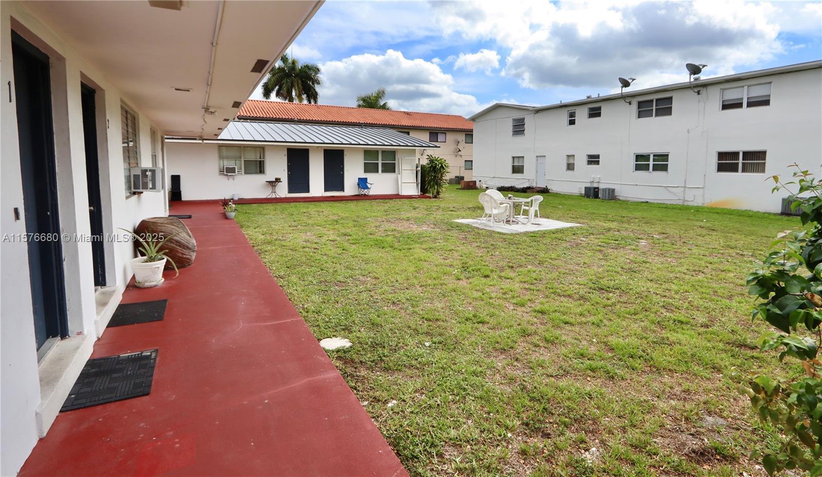 101 SE 4th Ave # 7, Hallandale Beach FL 33009 photo 3