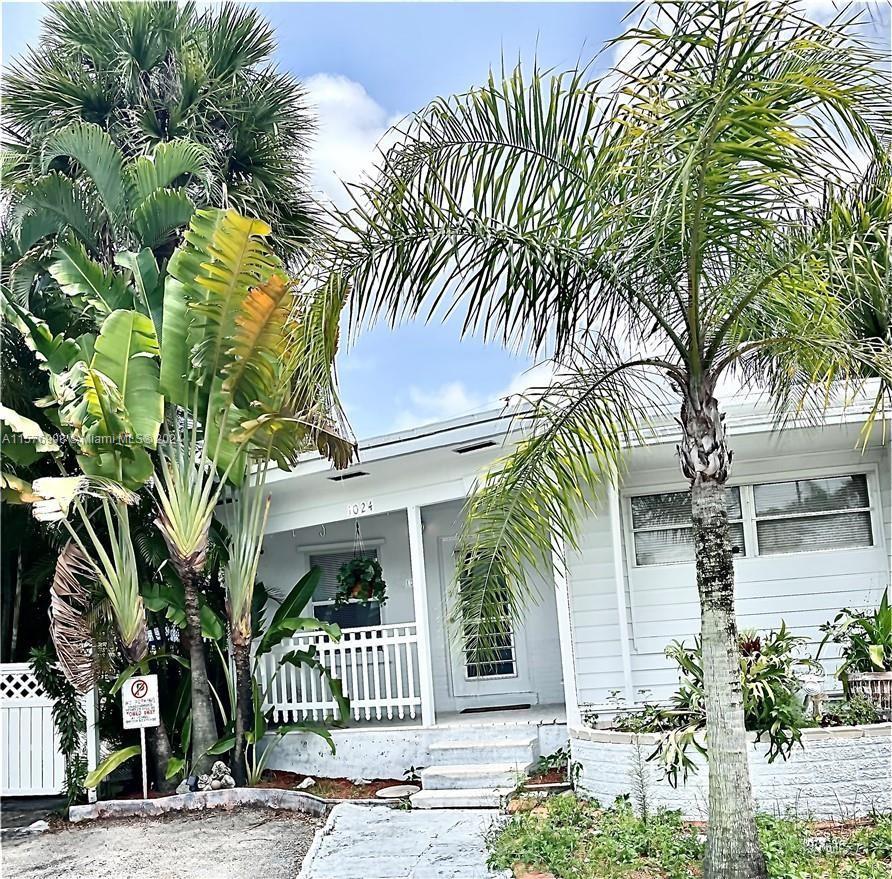 1024 NE 63rd Ct, Fort Lauderdale FL 33334