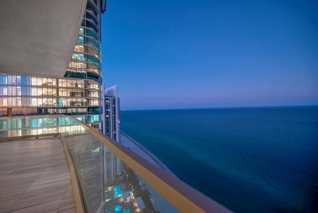17901 Collins Ave # 3605, Sunny Isles Beach FL 33160