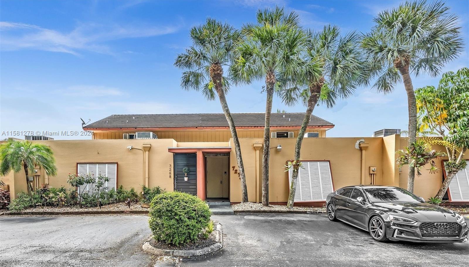 7274 Bedlington Rd # 7274, Miami Lakes FL 33014