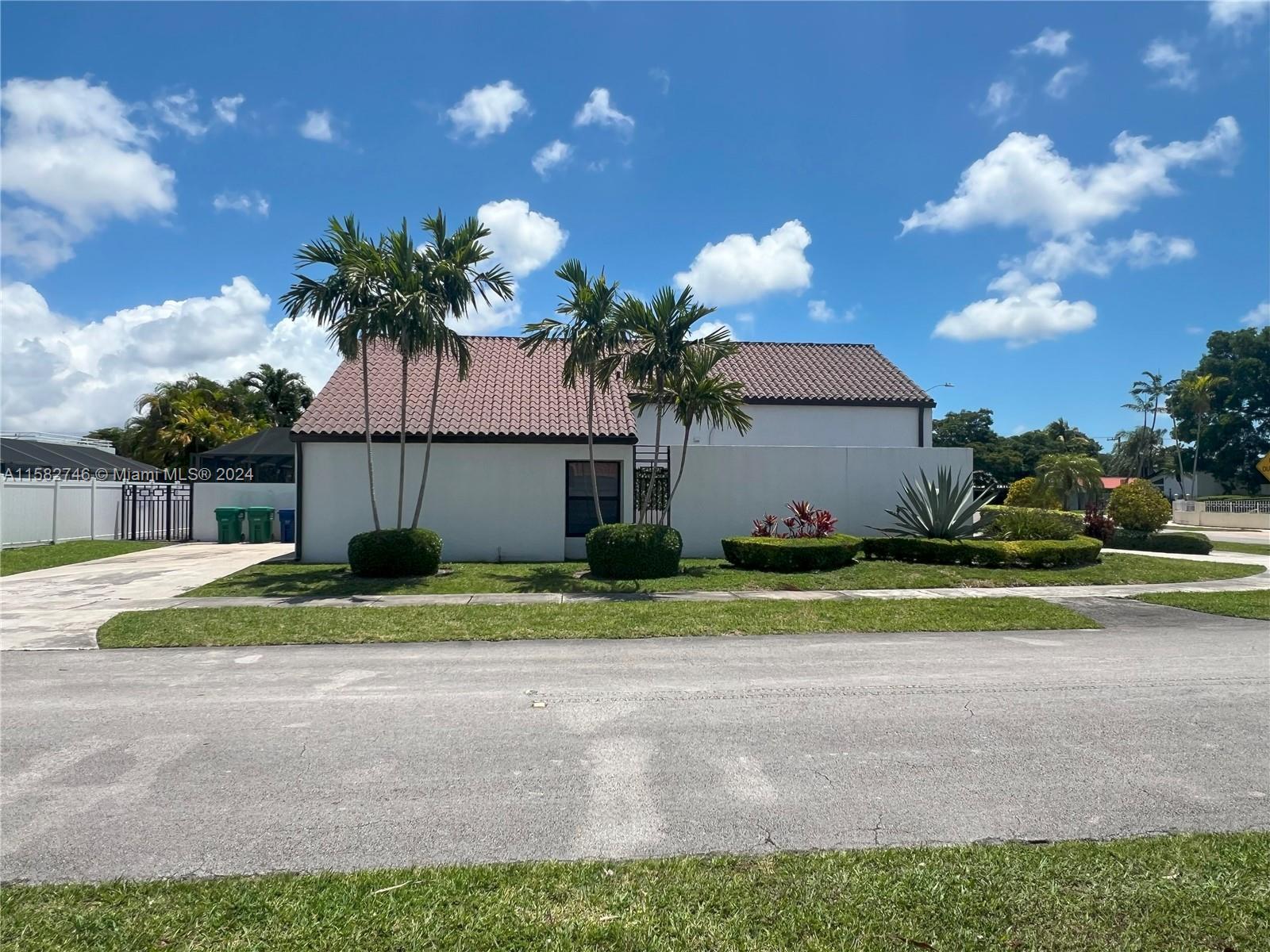 8735 SW 54th Ter, Miami FL 33165 photo 3