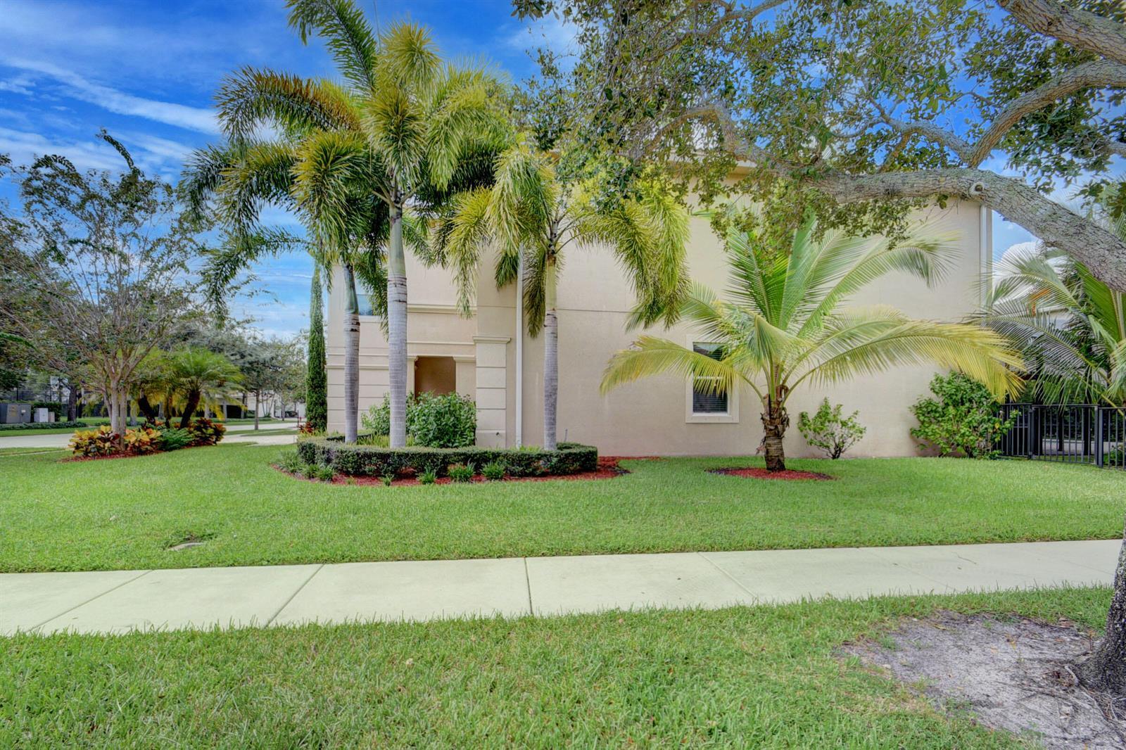 8625 Wellington View Drive, Royal Palm Beach FL 33411 photo 4