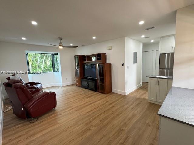 1425 SW 122nd Ave # 17, Miami FL 33184 photo 5