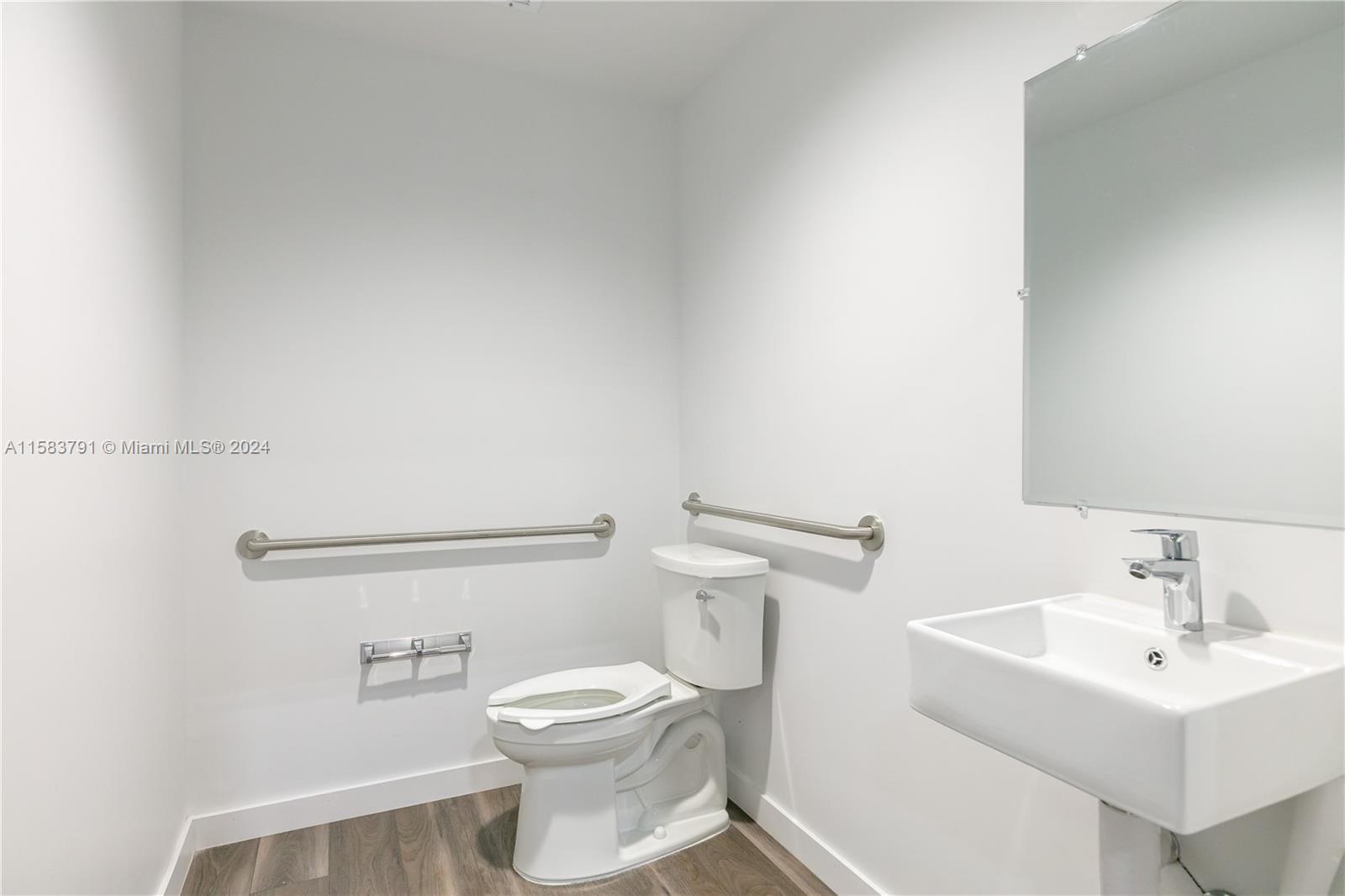 7265 NW 74th St # 4, Medley FL 33166 photo 4