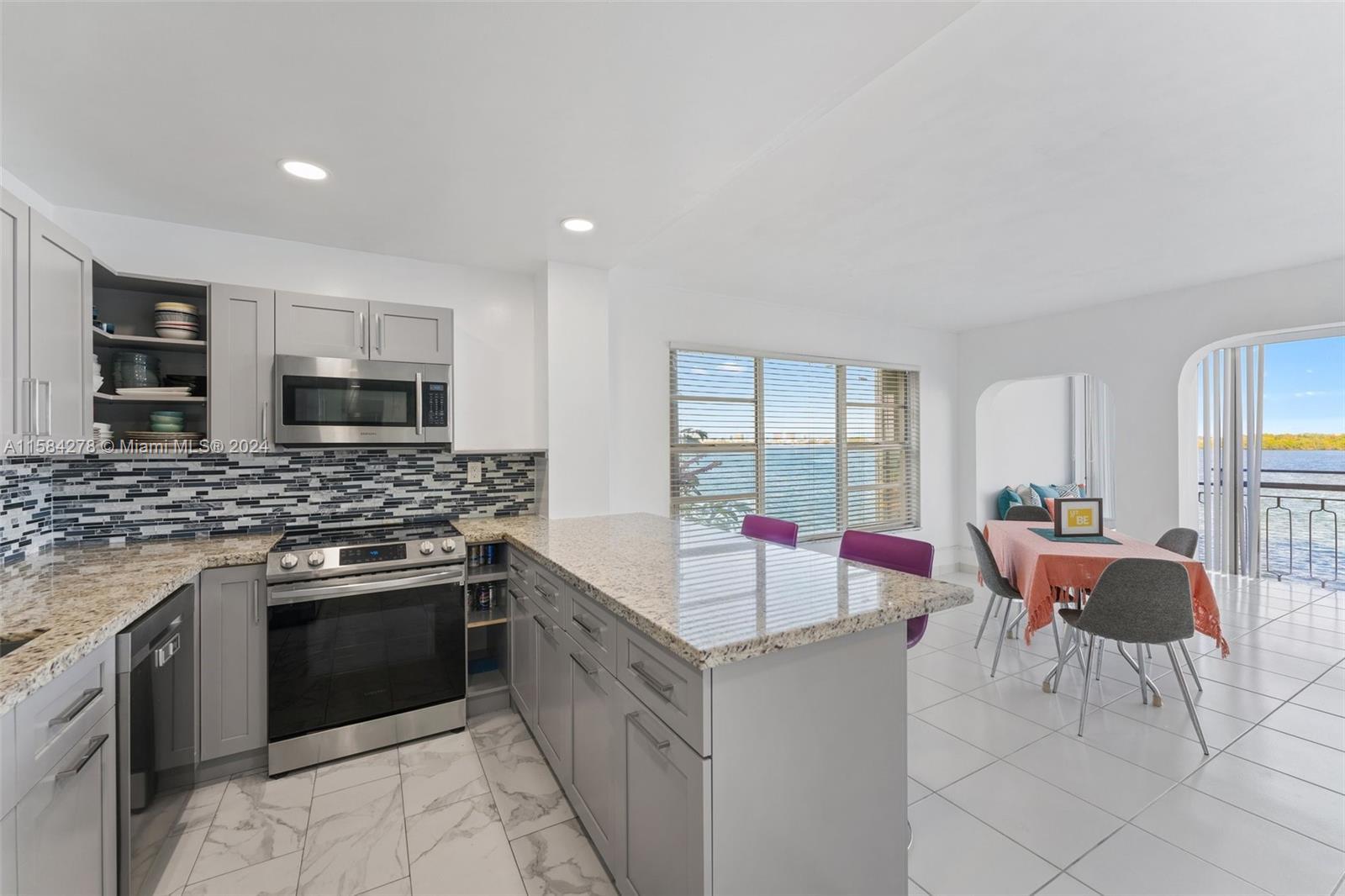 11111 Biscayne Blvd # 3A, Miami FL 33181 photo 5