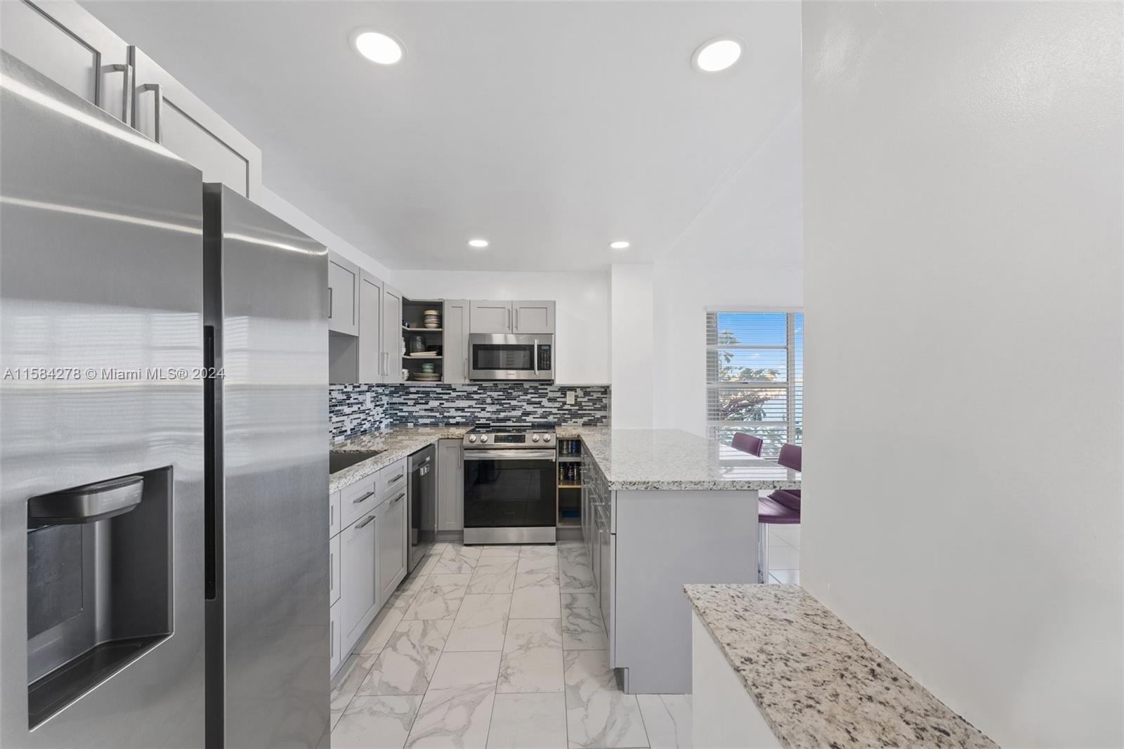 11111 Biscayne Blvd # 3A, Miami FL 33181 photo 4
