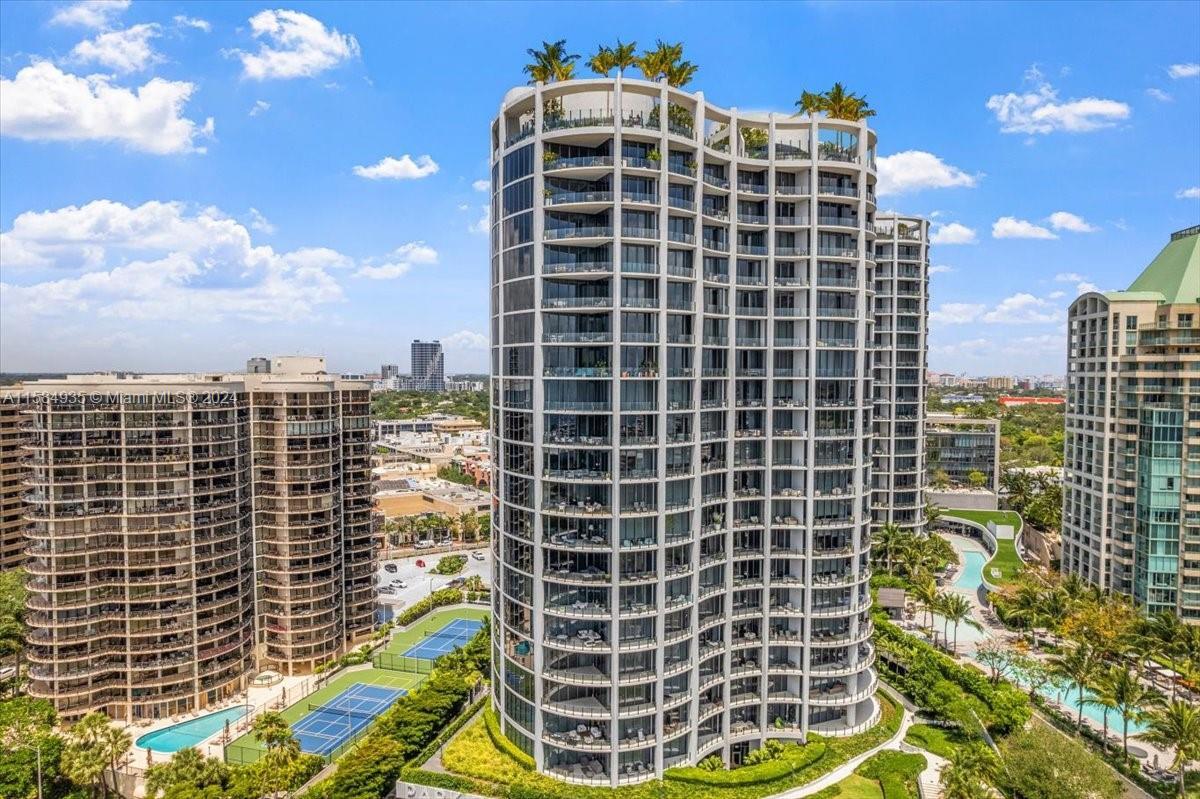2811 S Bayshore Dr # 16A, Miami FL 33133 photo 2