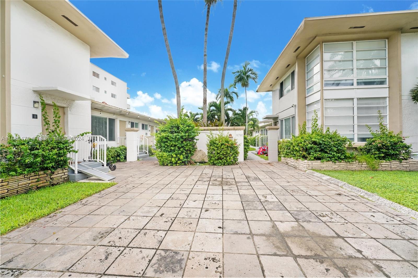 9850 E Bay Harbor Drive # 1A, Bay Harbor Islands FL 33154 photo 3