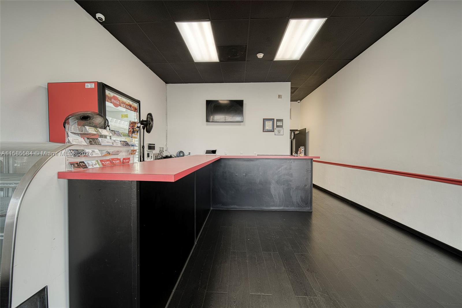 Fully-Equipped Take-Out Restaurant off of the Turnpike & 186th, Cutler Bay FL 33157 photo 5