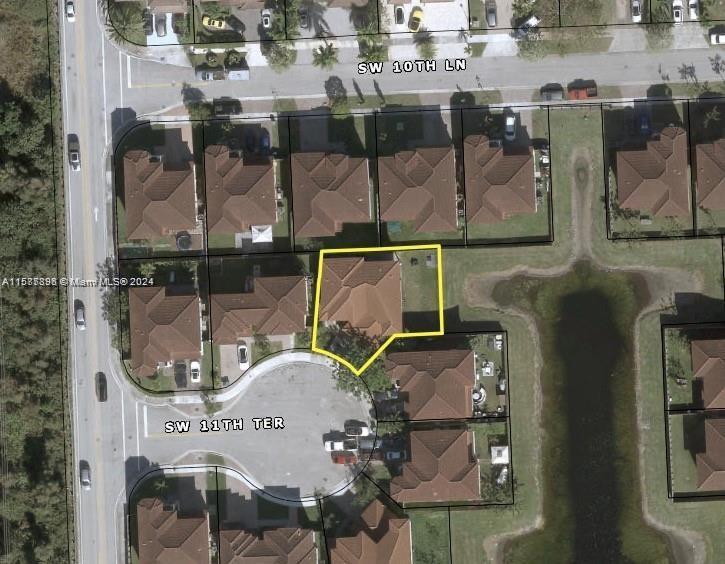 15631 SW 11th Ter, Miami FL 33194 photo 4