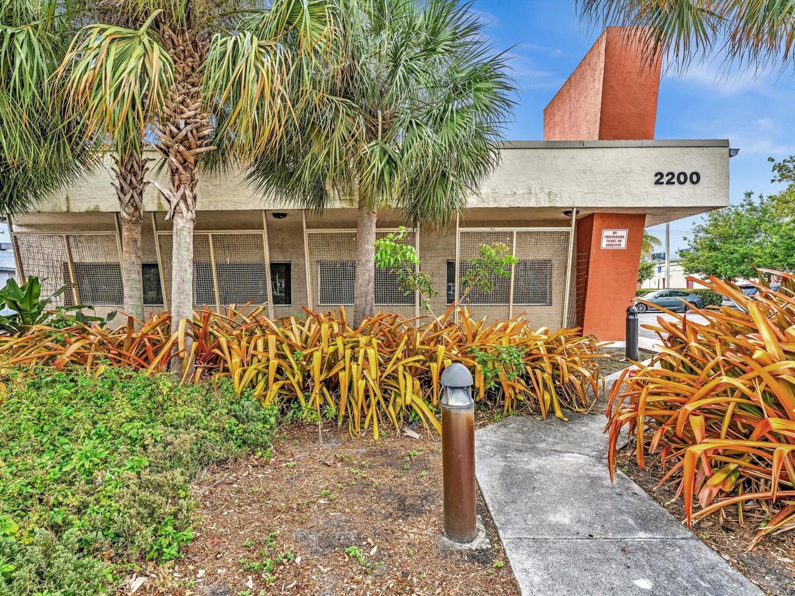 2200 N University Drive, Sunrise FL 33322 photo 3