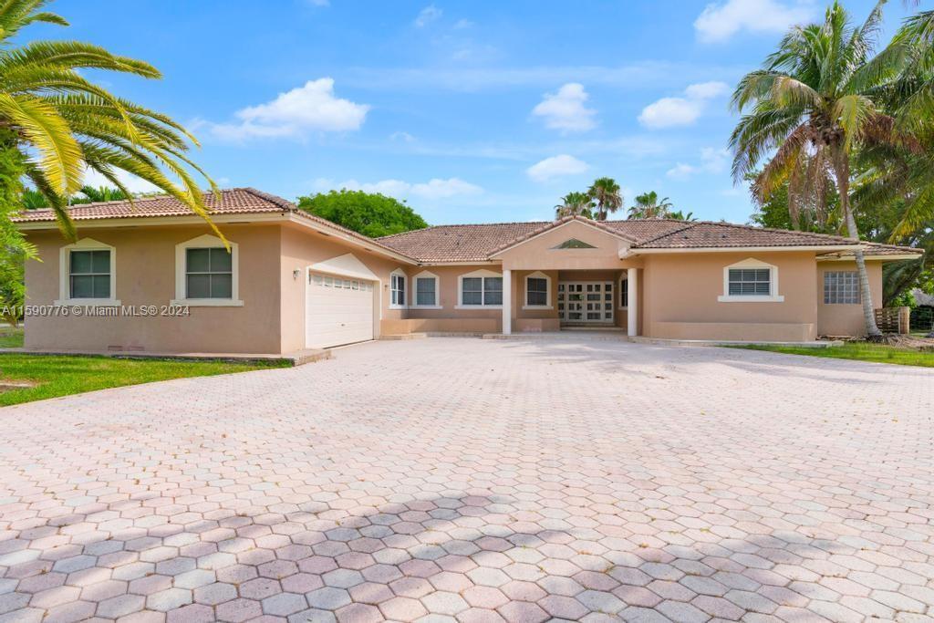 19191 SW 232nd St, Miami FL 33170 photo 3