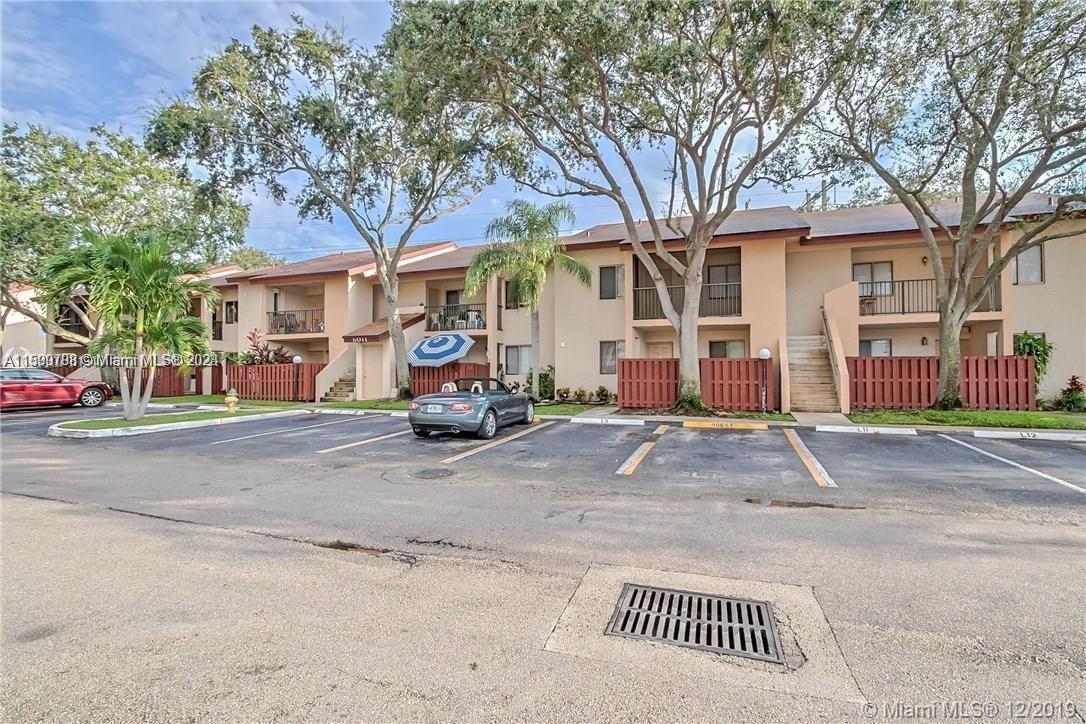8041 Southgate Blvd, North Lauderdale FL 33068 photo 5