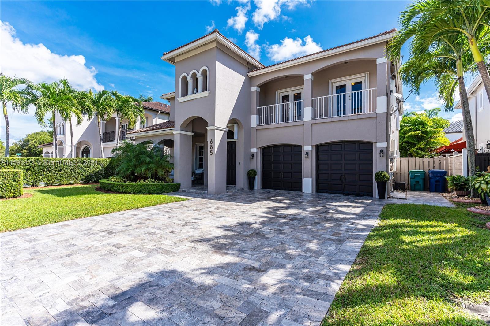 685 NW 127th Ct, Miami FL 33182