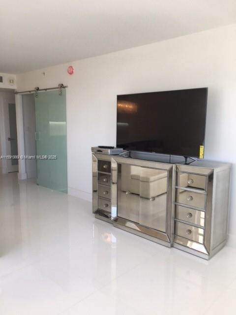 100 LINCOLN RD # 711, Miami Beach FL 33139 photo 2