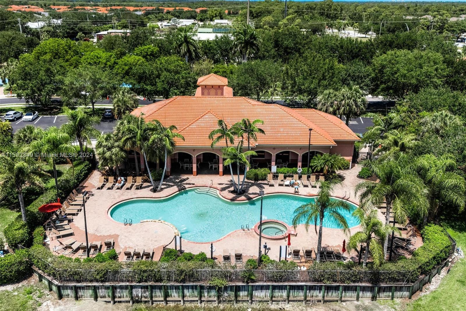 7389 Bristol Cir, Other City - In The State Of Florida FL 34120 photo 3