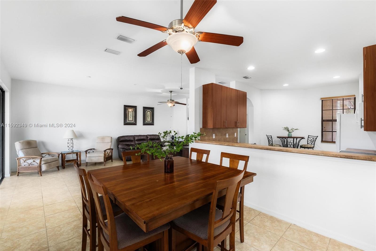 7389 Bristol Cir, Other City - In The State Of Florida FL 34120 photo 5