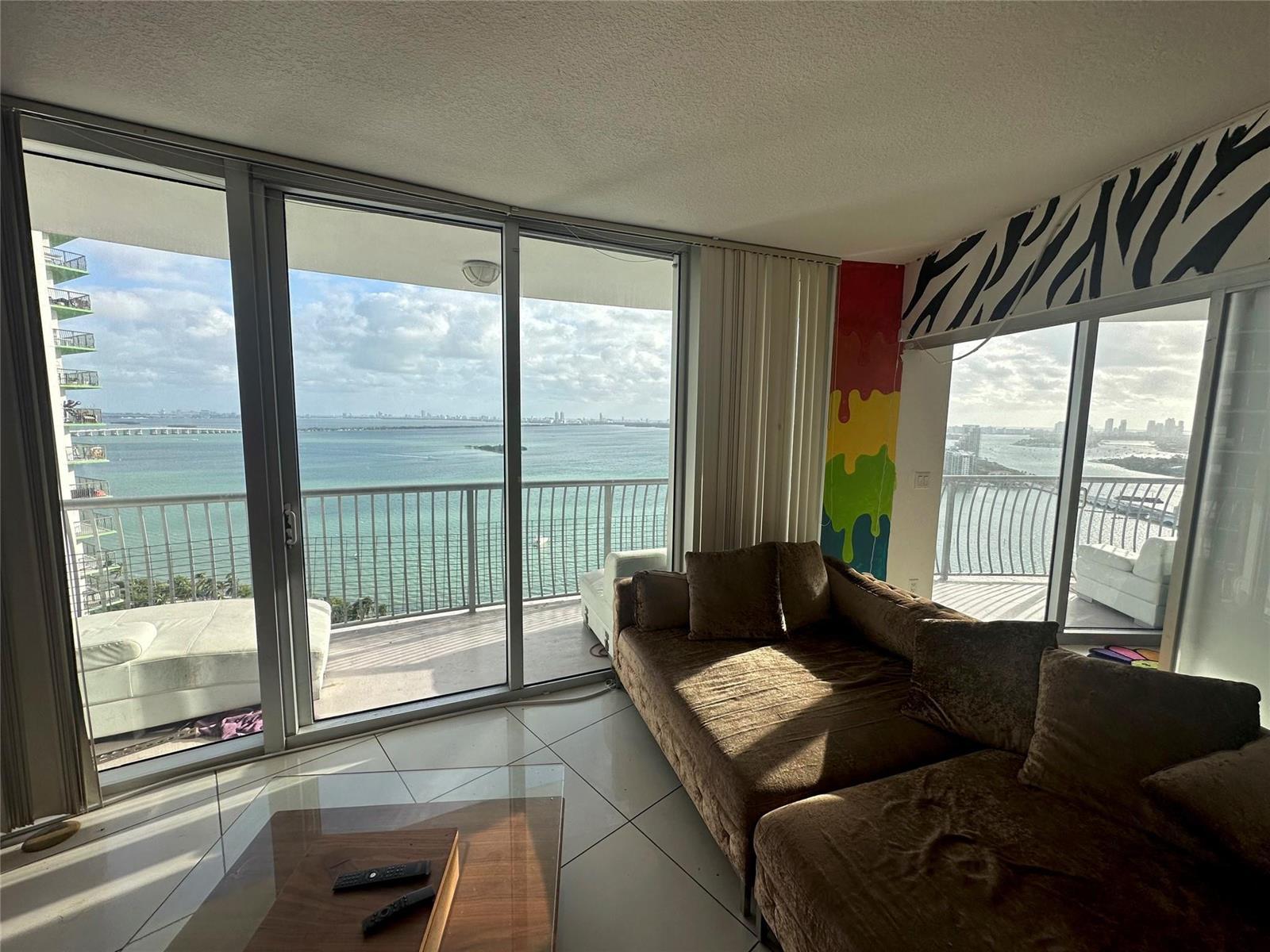 1750 N Bayshore Drive # 2901, Miami FL 33132 photo 2